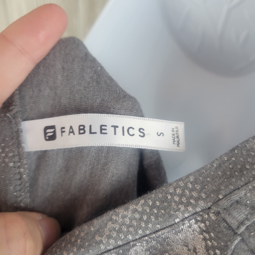 Fabletics Top - Picture 4 of 5